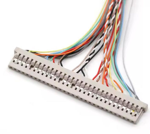 UL VW-1 Rated 300V 30 Pin Connector AWG26-28 Bakır iletken ve yanıcılık derecesi ile LVDS kablo ceket
