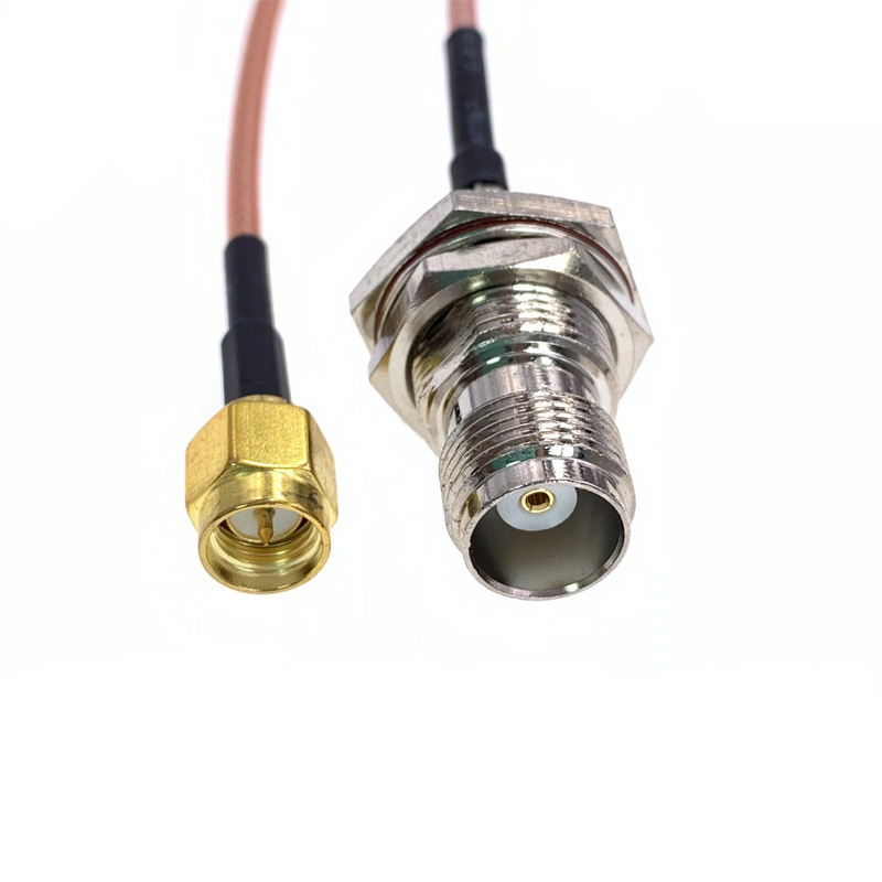 Endüstriyel ve Tüketici Elektronikleri İçin Esnek ve Sağlam Koaksiyel Tel Bağlantıları, Düşük Sinyal Kaybı ve Yüksek Hızlı Veri İletişimini Sağlar